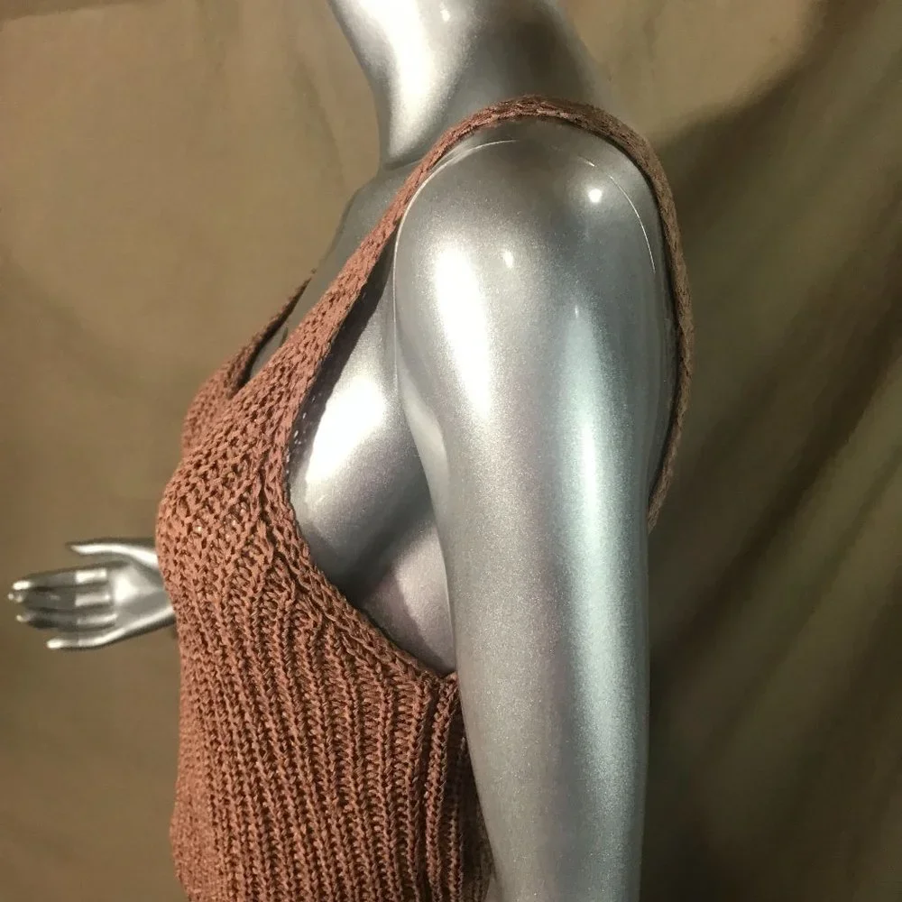 Moon & Madison Medium Knit Tank Top Blouse Boho Neutral Tan Blush